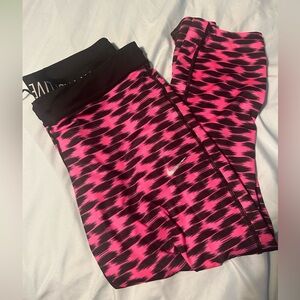 pink & black nike dry fit leggings. womens large